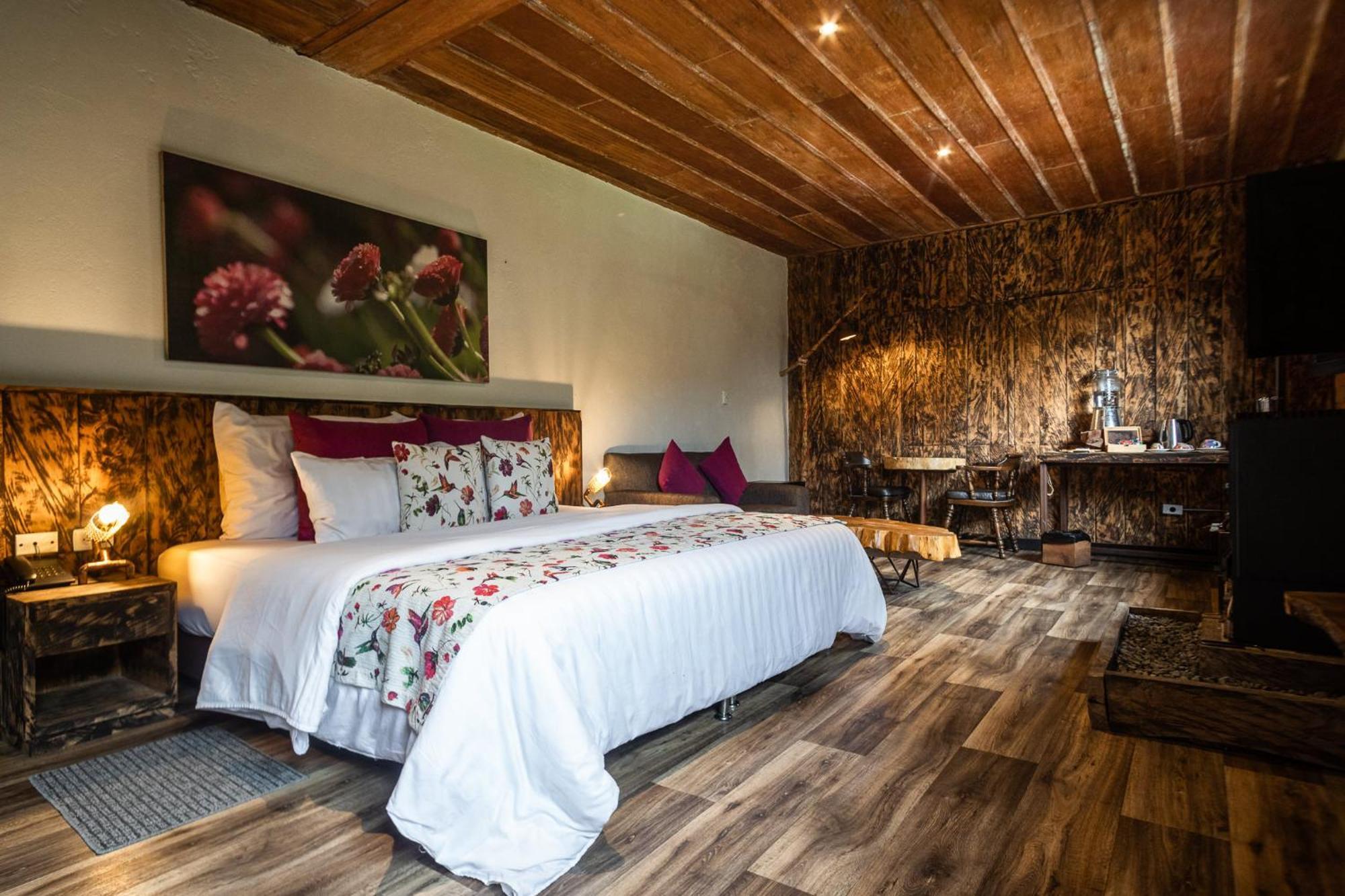 Hotel Termales Del Ruiz Gallinazo  Exterior photo